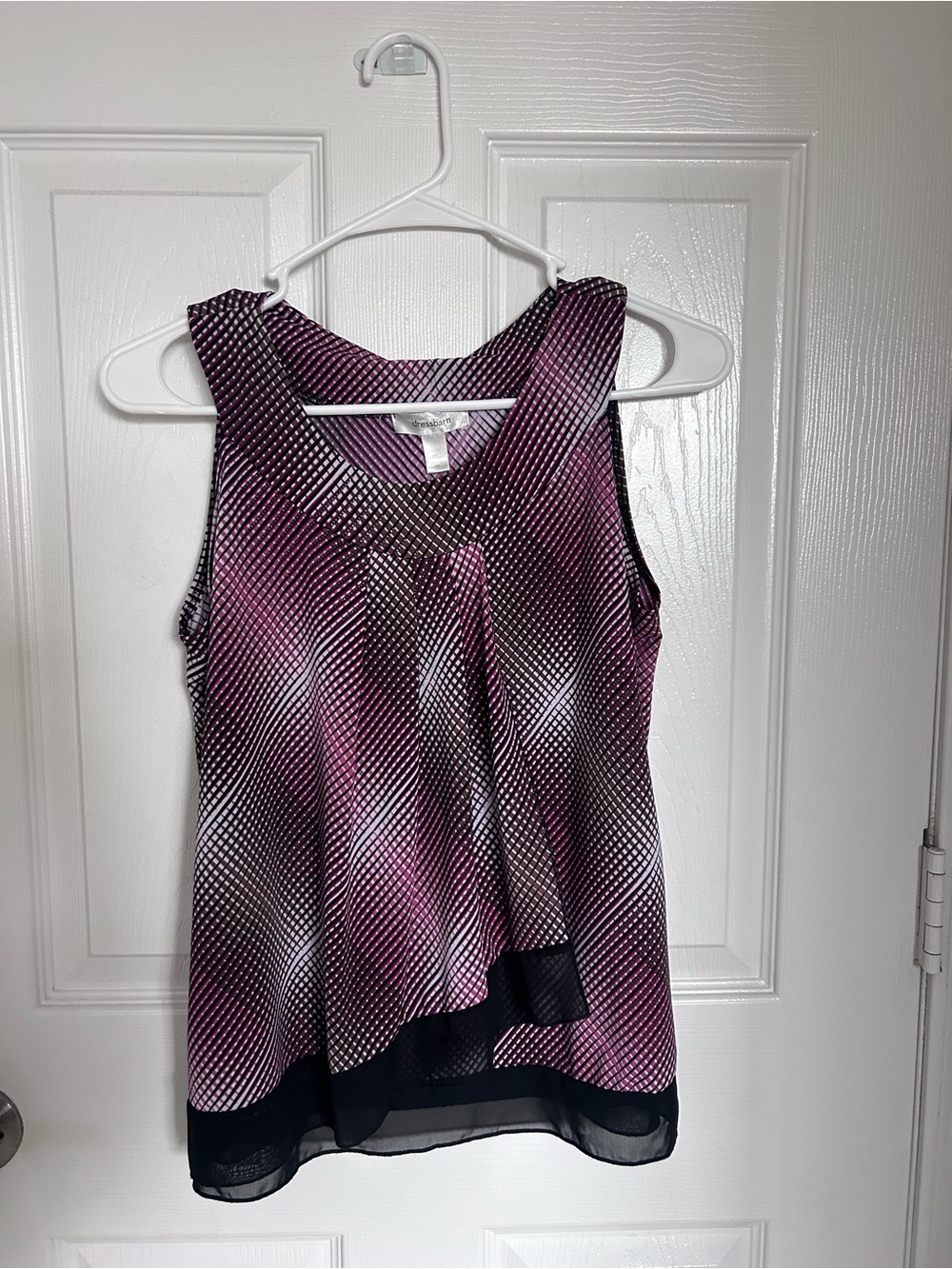 dressbarn Black and Pink Sleeveless Patterned Chiffon Camisole